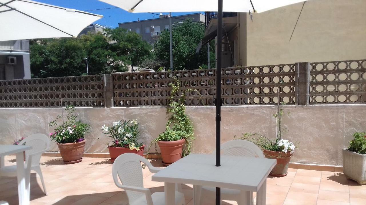 Camere In Affitto Sassari Exterior photo