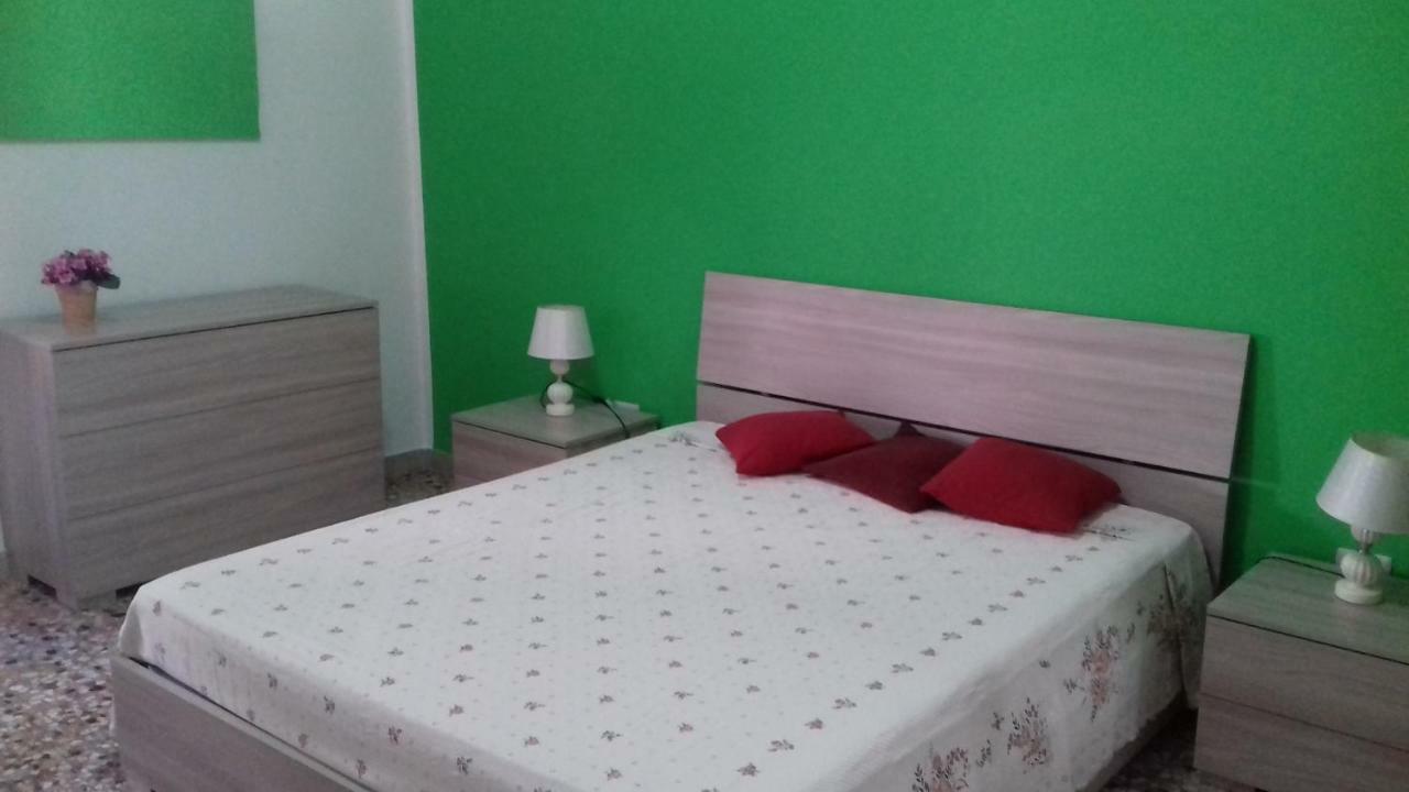 Camere In Affitto Sassari Exterior photo
